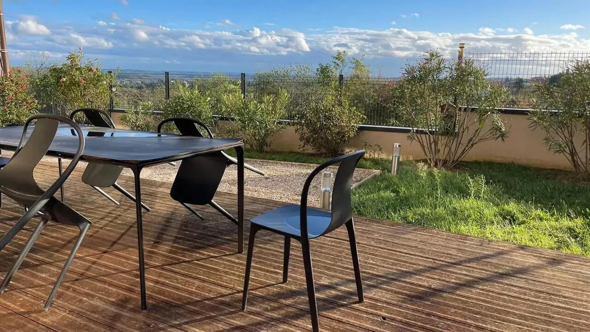 Villa Charmante Avec Piscine Privee A Duran 0*,  France